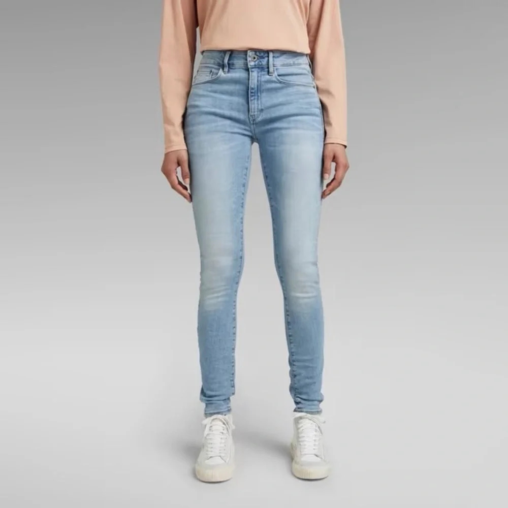 G-Star Raw 3301 High Skinny Jeans in Light Wash aged indigo size 27 waist 32L